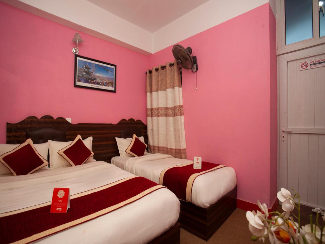 Oyo 195 Global Hotel And Resort Kathmandu Buitenkant foto