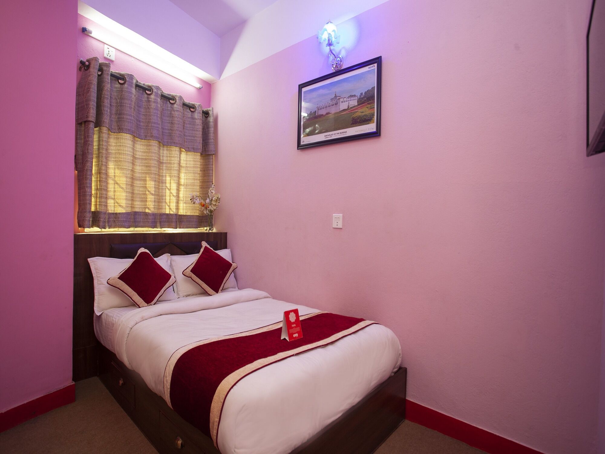 Oyo 195 Global Hotel And Resort Kathmandu Buitenkant foto
